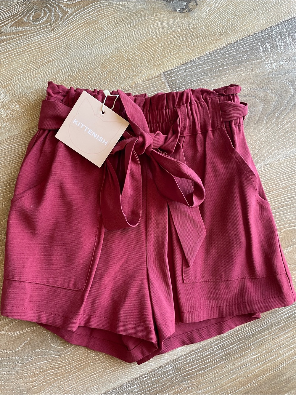 Kittenish high waisted shorts